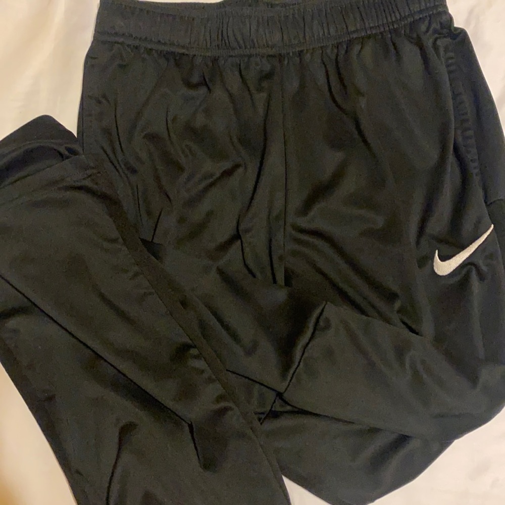 Nike children’s L sweat pants